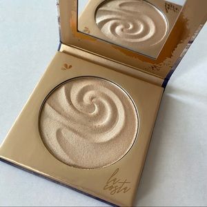 Alamar Cosmetics La Costa Sun Soaked Highlighter